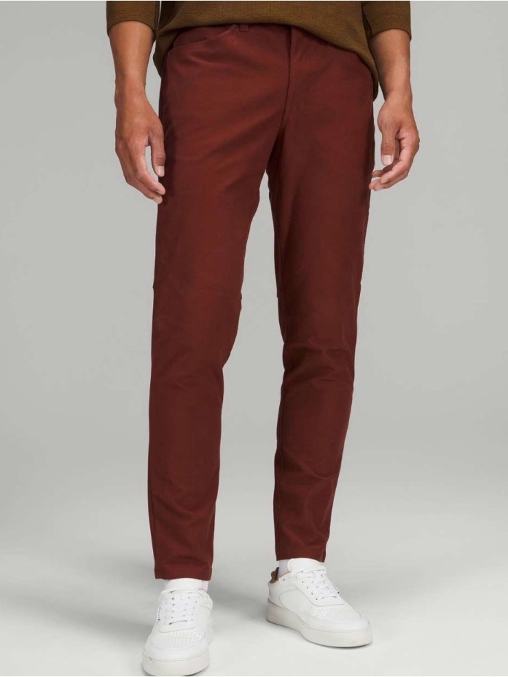 Lululemon ABC Slim-Fit 5 Pocket men’s Pant Utilitech size 34 Color- Date Brown